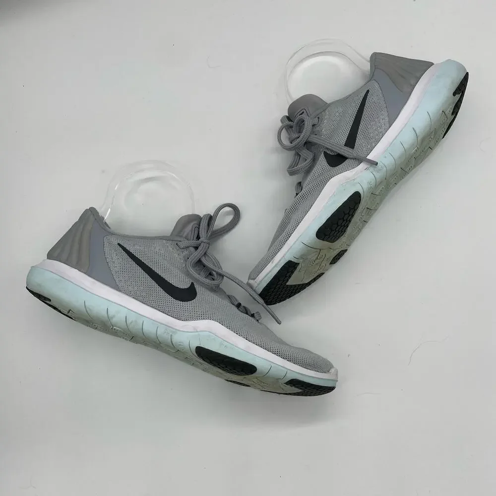 Nike Women's Flex Supreme TR 5 Training Shoe - Grey - 7